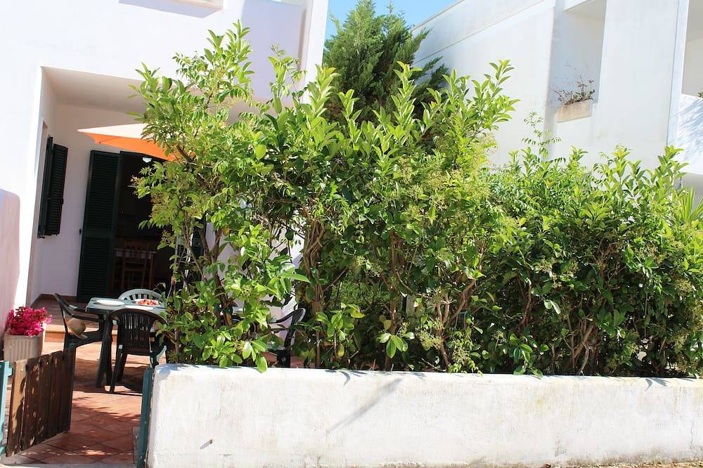 Gallipoli-Baia Verde House Near The Beach in Baia Verde, Gulf of Taranto