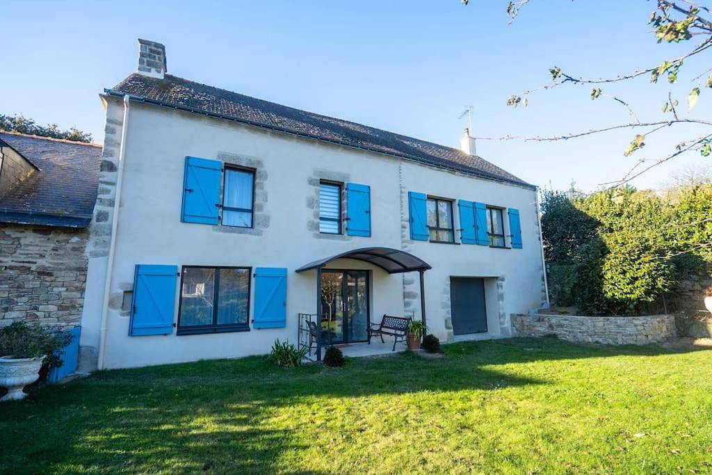Four-Bedroom House in Saint-Nolff, Parc naturel régional du Golfe du Morbihan