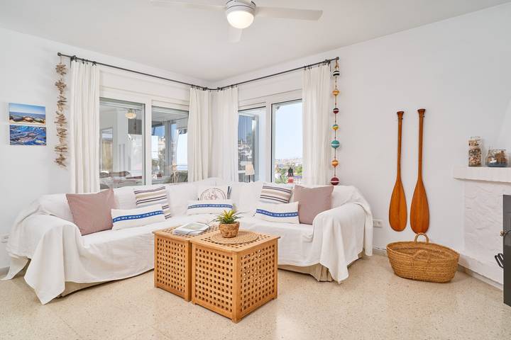 La Gaviota en Caleta de Vélez – Casa con vistas al mar y piscina privada in Urbanización Villa del Mar, Vélez-Málaga