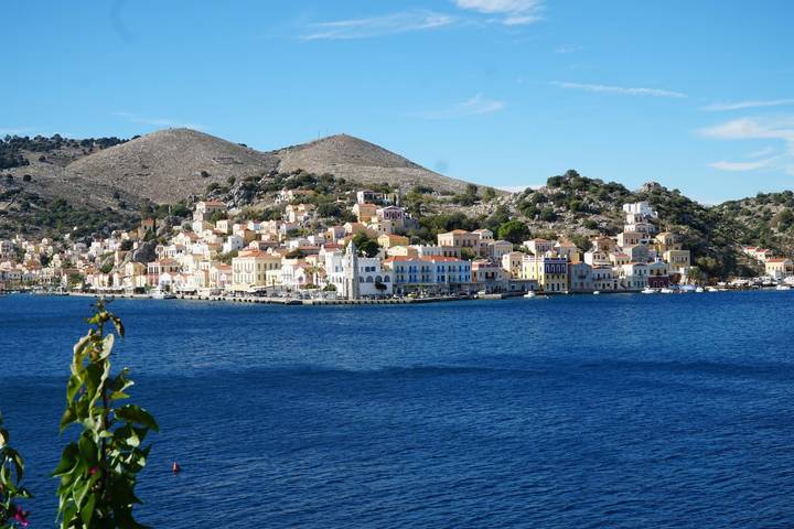 Location de vacances pour 4 personnes, avec vue sur l’océan et balcon dans Symi - 3