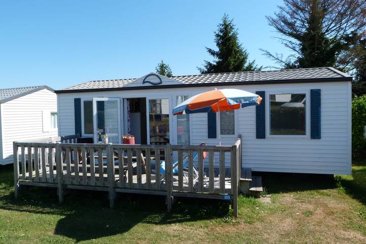 Bungalow for 8 people, with pool and terrace, with pets - 1