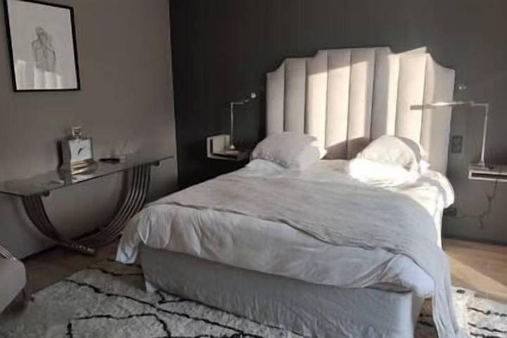 Location de vacances pour 14 personnes, avec terrasse ainsi que sauna et jardin à Vendeuvre-du-Poitou - 3