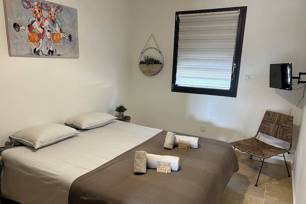 Gîte à la ferme avec Piscine Privative in Arles, Côte méditerranéenne (France)