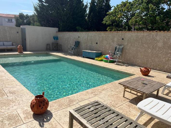 Location de vacances pour 9 personnes, avec piscine et jardin à Lançon-Provence - 3