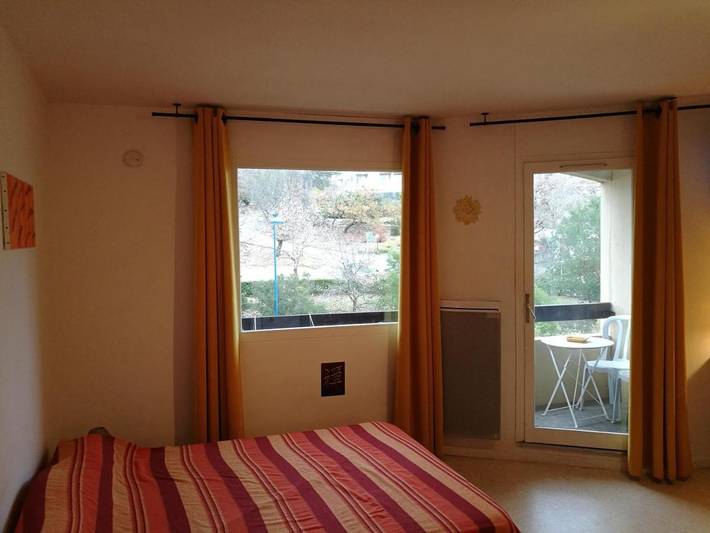 Appartement de vacances pour 2 personnes, avec terrasse ainsi que jardin et vue