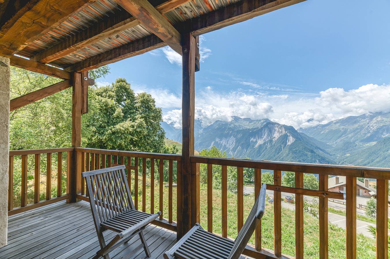 Chalet "Gabbro- Moderne Tout Confort" avec vue sur la montagne, terrasse privée et Wi-Fi in Villard-Reculas, Parc national des Écrins