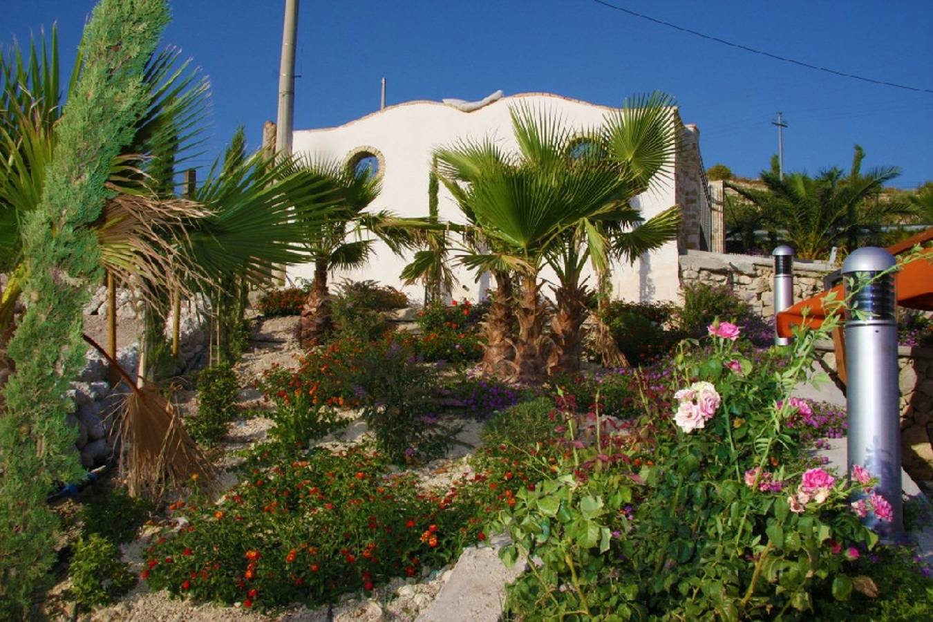 Villa spacieuse avec piscine privée et vues imprenables in Bompensiere, Province de Caltanissetta