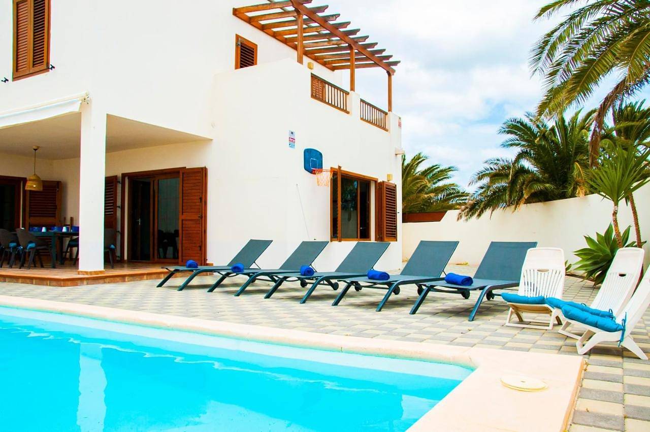 Luxury Anabel Villa in Costa Teguise, Teguise