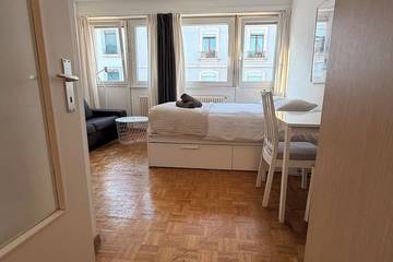 Appartement De Vacances pour 2 Personnes dans Pâquis, Genève, Photo 1