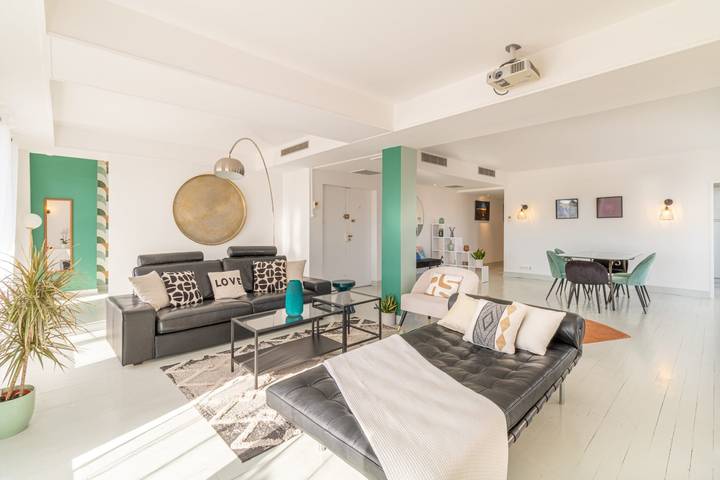Gîte pour 6 personnes, avec terrasse dans Office De Tourisme De Toulouse