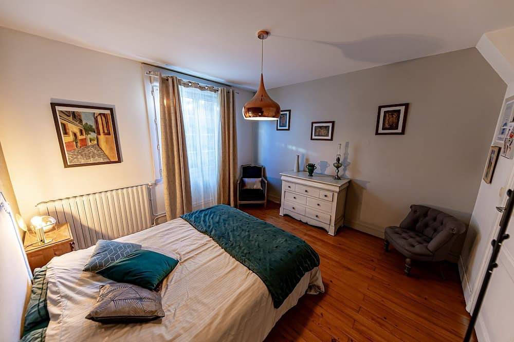 Beautiful town house with harbour view in Saint-Valery-en-Caux, Dieppe region
