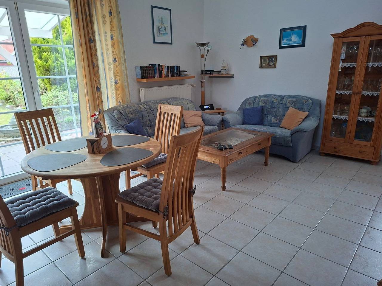 Freistehendes Ferienhaus in Norden mit Garten, Kaminofen & Terrasse in Norden, Norden und Umgebung