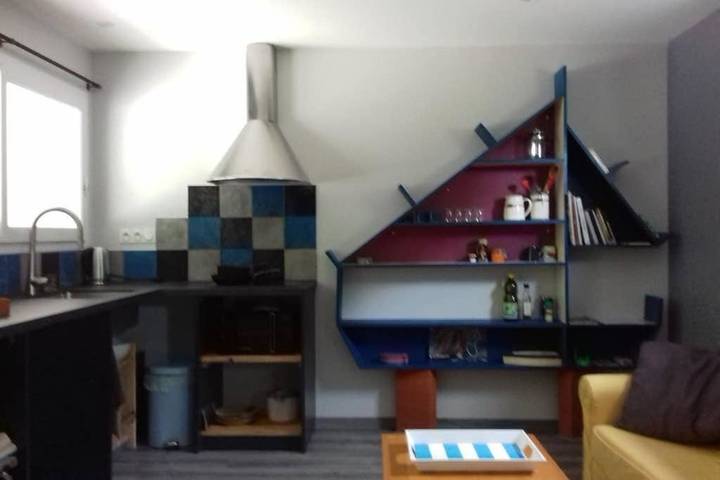 Location de vacances pour 2 personnes, avec vue et terrasse à Latouille-Lentillac - 3