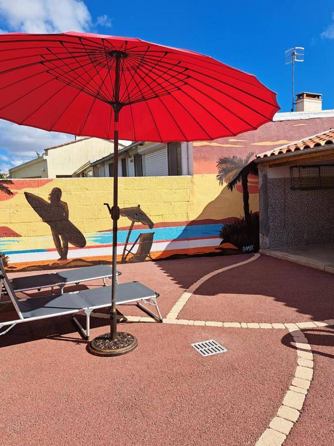 Gîte pour 3 personnes, avec terrasse dans Office De Tourisme De Longeville Sur Mer