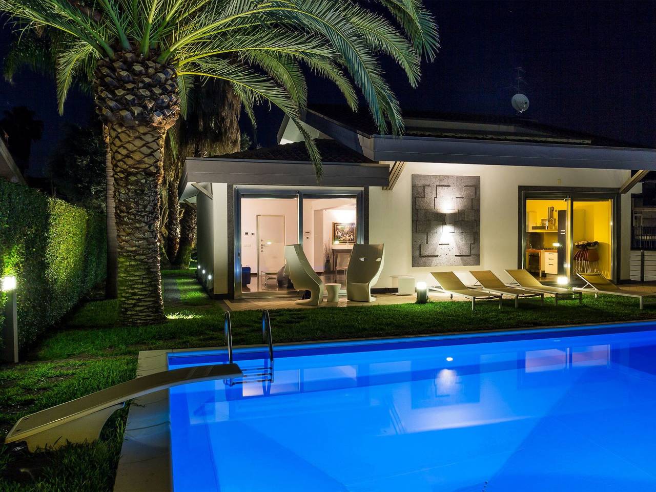 Villa Oras in Mascali in Fondachello, Catania Province