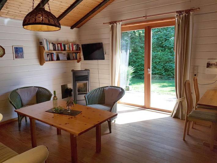 Ferienhaus für 6 Personen, mit Ausblick und Terrasse sowie Garten und Sauna