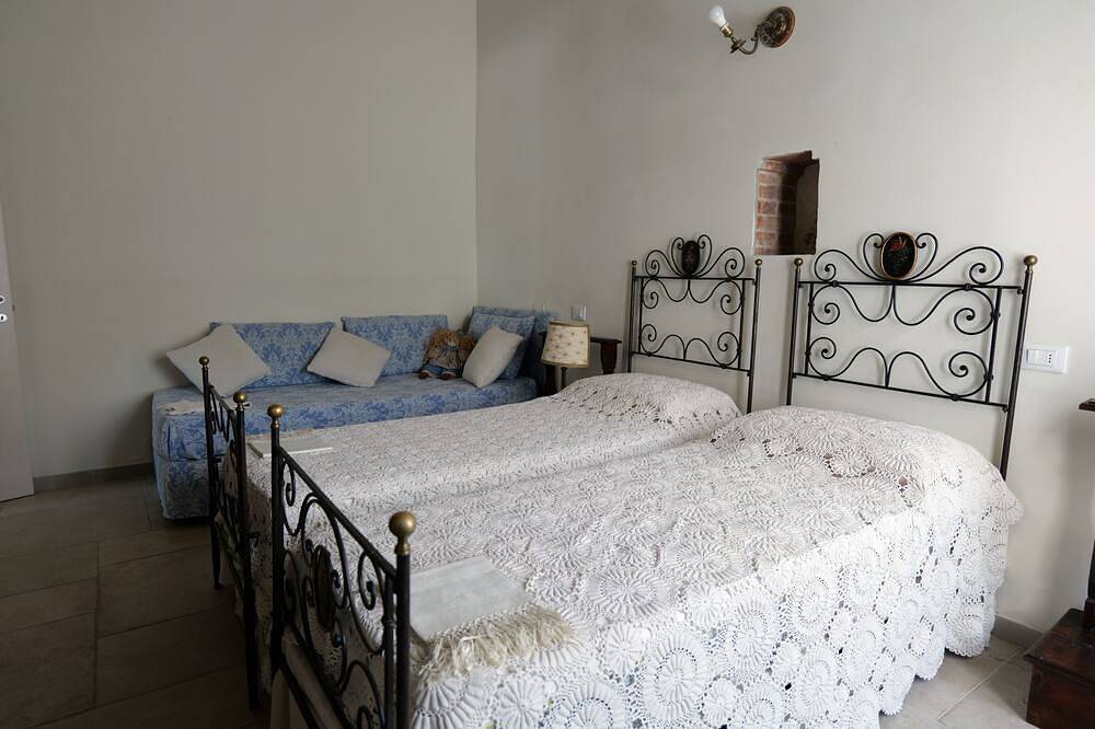 Appartamento intero, Family Villa in Tuscany with Pool, Tennis, Padel , Beach Volley in Colle di Val d'Elsa, Siena e dintorni