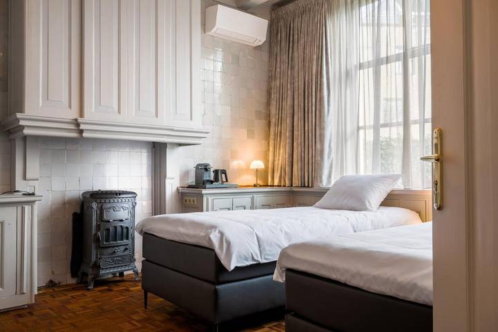 Location de vacances pour 11 personnes, avec sauna ainsi que vue et jardin à Leeuwarden - 3