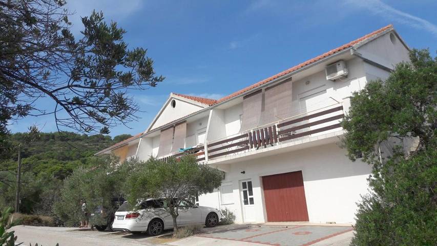 Appartement de vacances pour 3 personnes, avec jardin et vue