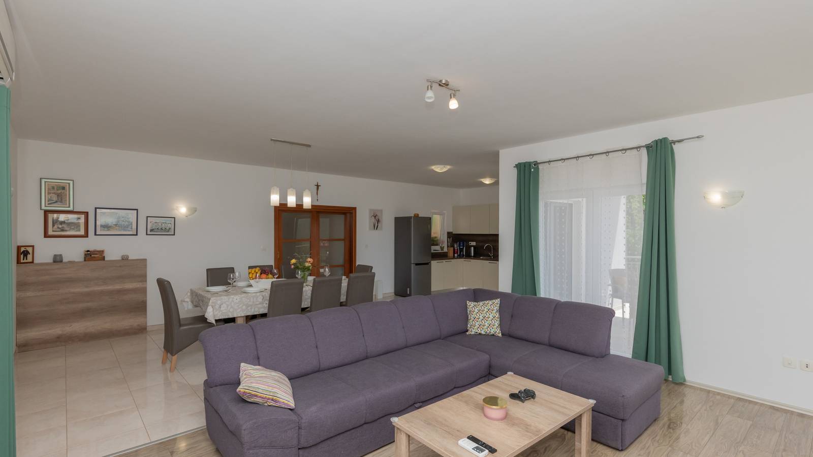 Villa Ruža - Omiš by Villas Guide in Dalmatinisches Zagora