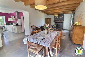 Gîte pour 6 personnes, avec terrasse et jardin à Chabrillan
