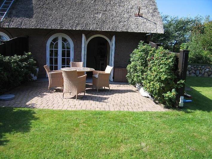 Ganze Ferienwohnung, Gartensuite-Kamin,Sauna,Pool,Garten in Nordfriesische Inseln (Schleswig-Holstein) (Schleswig-Holstein), Kampen (Sylt)