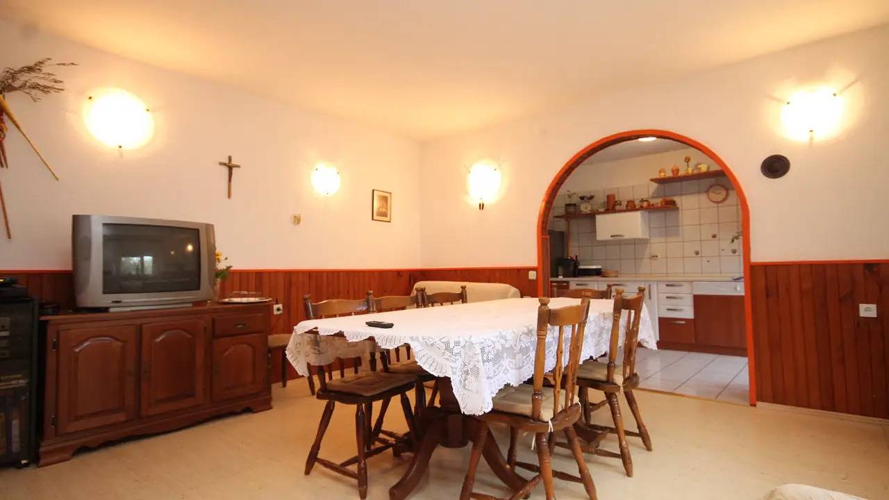 Cijeli apartman za odmor, Ferienwohnung für 6 Personen (80 m²) in Ugljan in Ugljan, Otok Ugljan