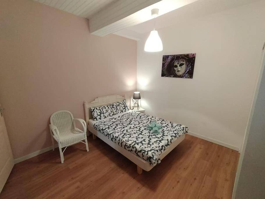 Appartement entier, "Le N2" Beaucaire centre-ville in Beaucaire, Région de Nîmes