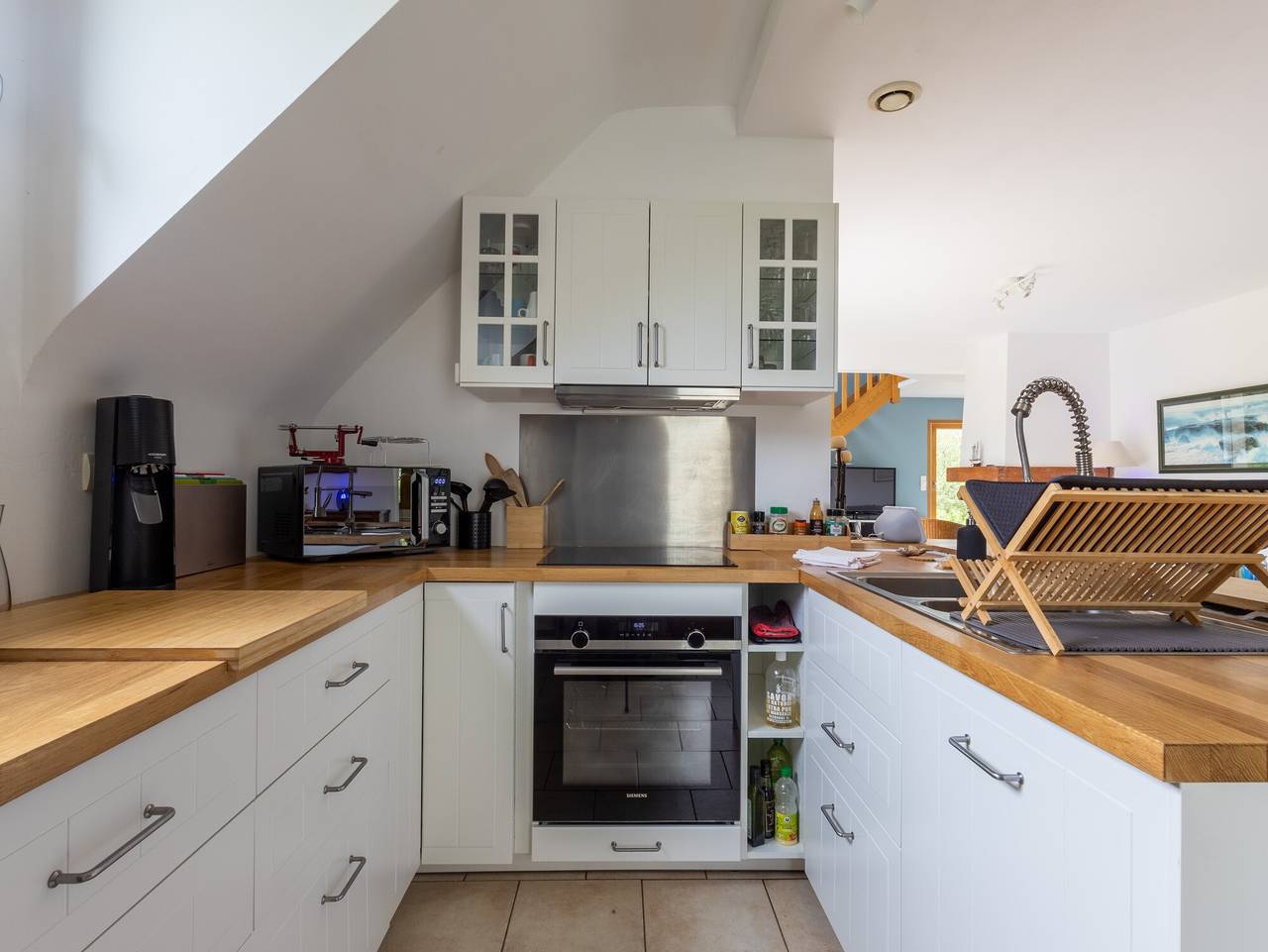 'Maison De Charlie' par Madame est Servie - avec terrasse privée, jardin privé et Wi-Fi in Trégastel, Côte de Granit Rose