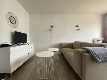 Gîte pour 8 personnes, avec vue et balcon à Mont-Saint-Aignan