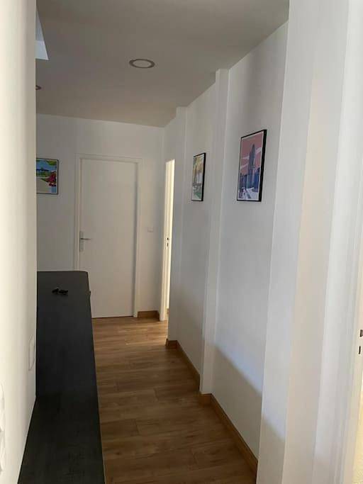 Appartement entier, Three-Bedroom Apartment in Angers, Région d'Angers