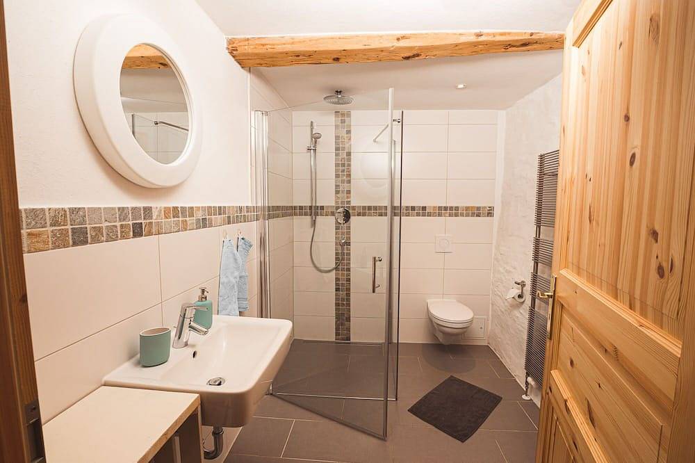 Geheel appartement, \"Drei Mädel Hof\" close to the center and yet rural in Gompitz, Dresden en omgeving