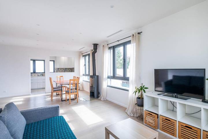 Gîte pour 11 personnes, avec vue et jardin à Cachan - 2