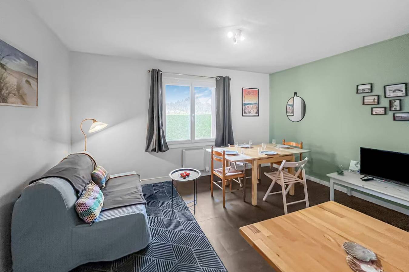 Ganze Wohnung, Bright apartment - near the beach in Merville-Franceville-Plage, Caen und Umgebung