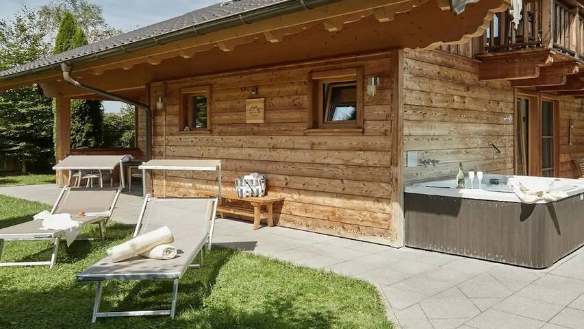 Ferienhaus für 4 Personen, mit Terrasse und Garten in Ainring
