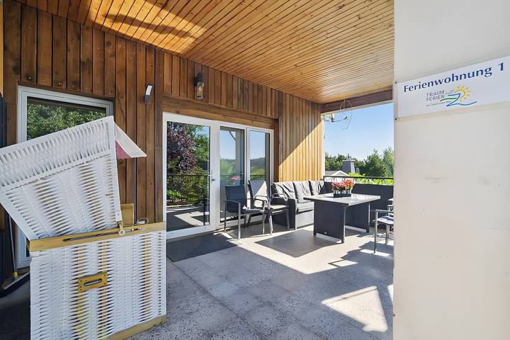 Ferienwohnung für 4 Personen, mit Garten und Sauna in Saaleland