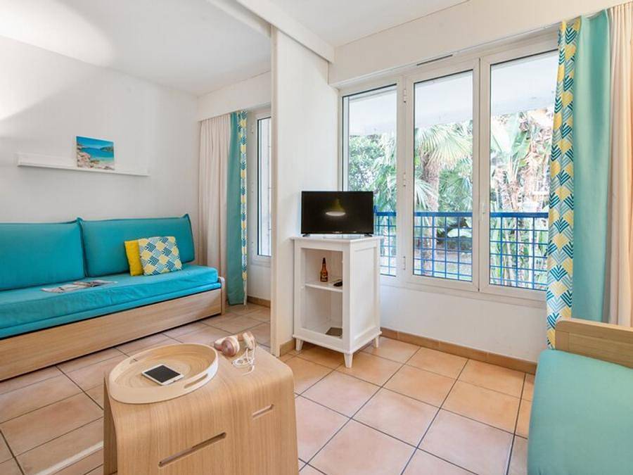 Pierre & Vacances Résidence Les Rivages du Parc - Studio 3 persons - Studio in Menton, Mediterranean Coast (France)