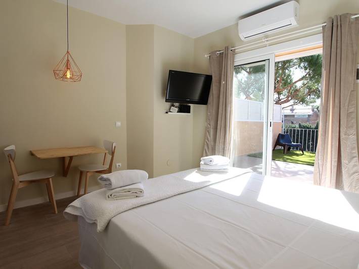 Gîte pour 2 personnes, avec terrasse à Castelldefels - 4