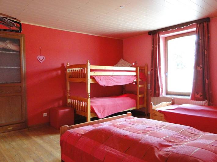 Location de vacances pour 2 personnes, avec jardin et terrasse dans Porcheresse - 4