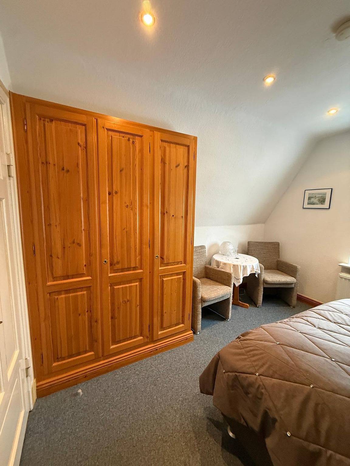 Ganze Ferienwohnung, Doppelzimmer 19 in Wenningstedt, Sylt