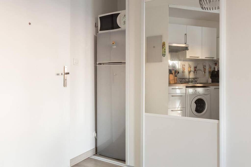 Appartement entier, Apartment with Balcony in Castanet-Tolosan, Canal du Midi