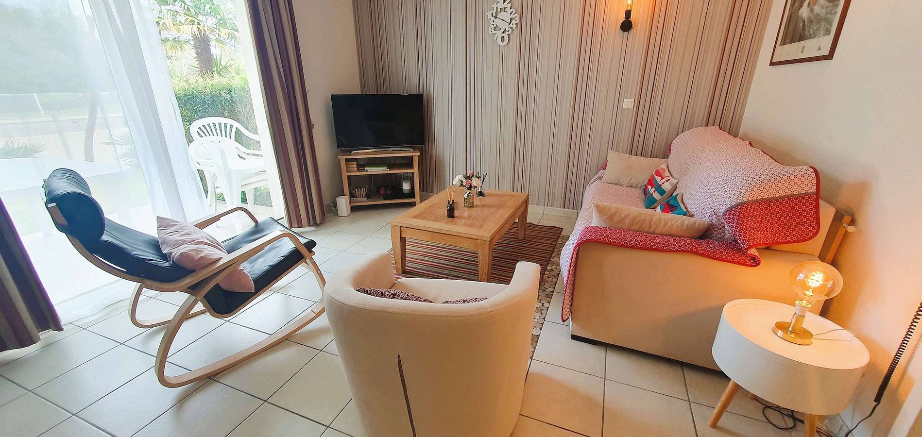 Appartement de vacances entier, Fouesnant Beg Meil, à 100 m de la plage, bel appartement avec piscine in Fouesnant, Côte de Cornouaille
