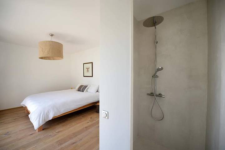 Location de vacances pour 12 personnes, avec jacuzzi et jardin à La Boissière - 3
