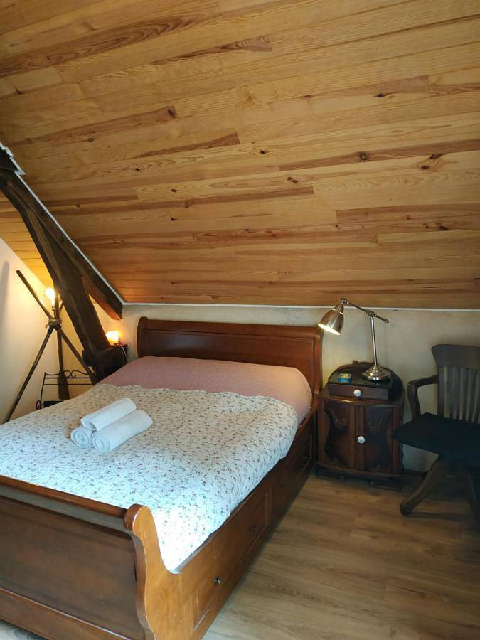Location de vacances pour 2 personnes, avec jardin ainsi que vue et terrasse à Hennebont - 2