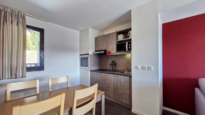 Appartement voor 4 personen, with balkon/terras and zwembad as well as sauna in Flaine