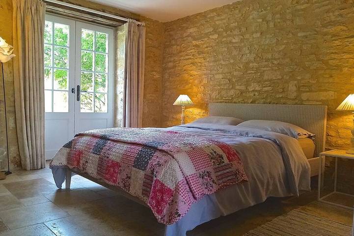 Location de vacances pour 4 personnes, avec terrasse et jardin à Montgesty - 2