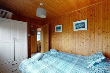 Chalet for 4 People in Hayle, Cornwall, Photo 2