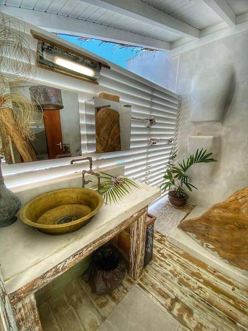 Location de vacances pour 6 personnes, avec vue ainsi que jardin et piscine dans Saint-Louis (Marie-Galante) - 3