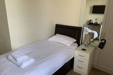 Bnb für 3 Personen in Sherwood Forest, Midlands, Bild 1