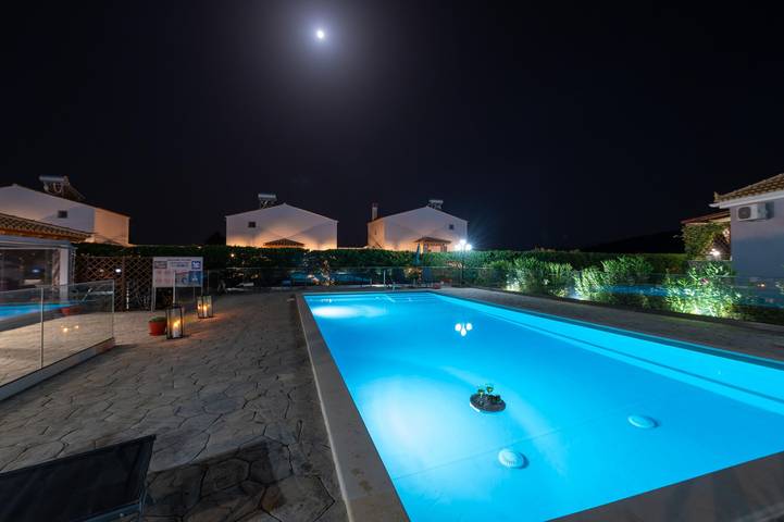 Villa per 6 persone, con giardino e piscina, con animali domestici in Mani